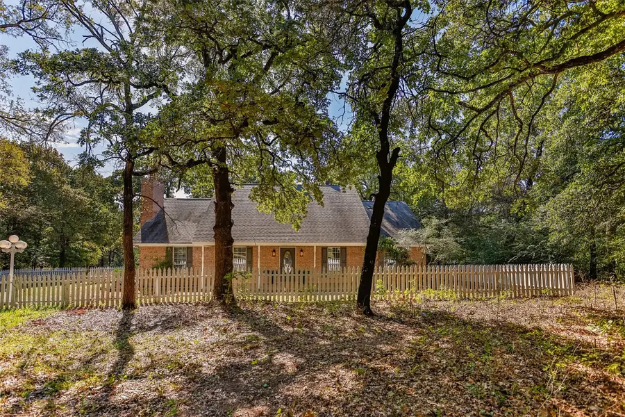 864 County Road 2114, Gainesville, TX 76240 - #2