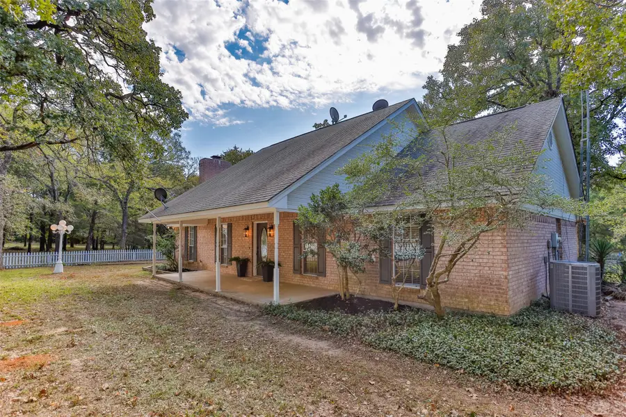 864 County Road 2114, Gainesville, TX 76240 - #3