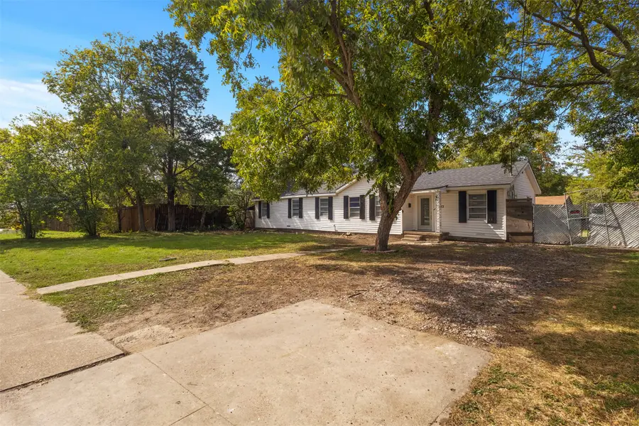 2523 N Prairie Creek Road, Dallas, TX 75227 - #2