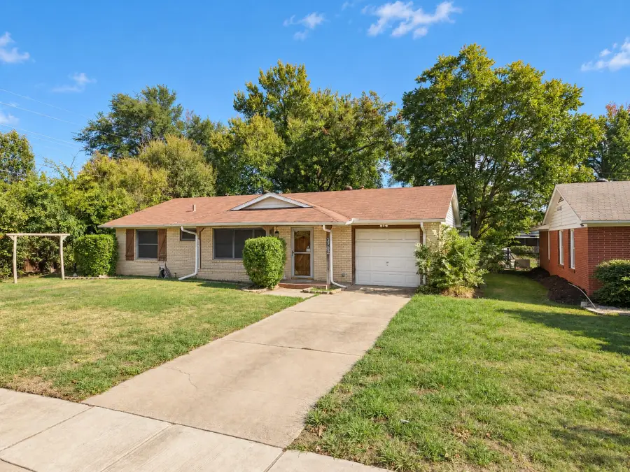3702 Tam O Shanter Drive, Mesquite, TX 75150 - #2