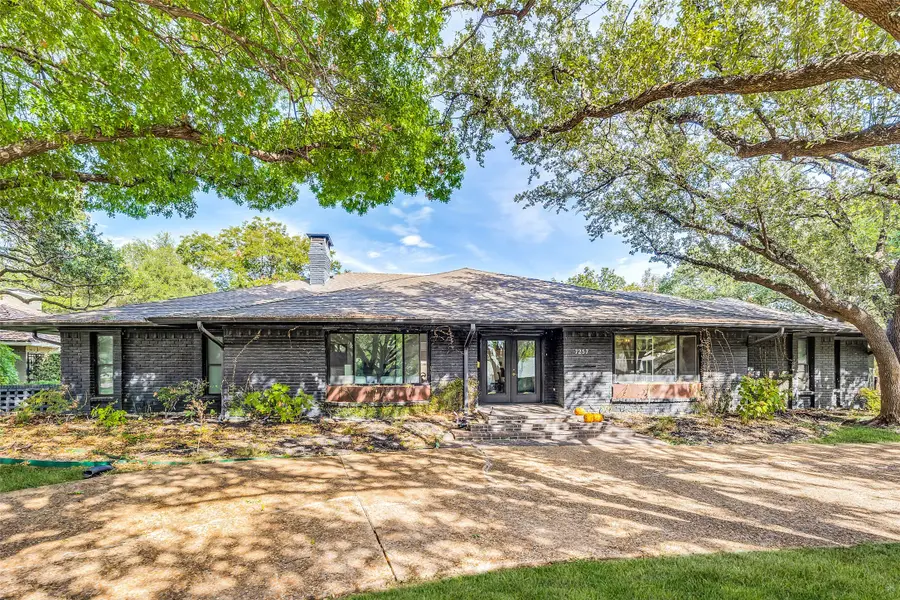 7257 Stefani Drive, Dallas, TX 75225 - #2