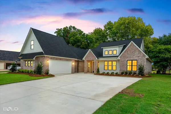 329 Autumn Ridge Drive, Bossier City, LA 71111