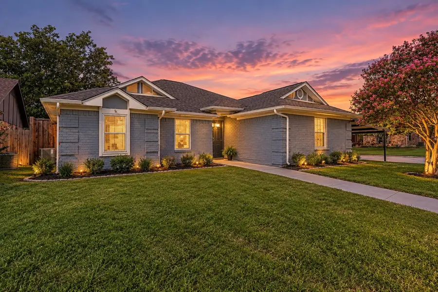 8041 Lazy Brook Drive, Watauga, TX 76148 - #3