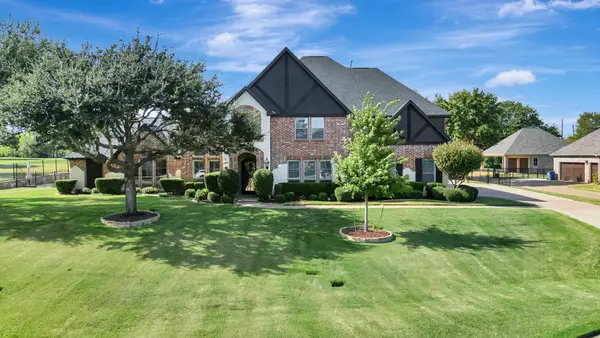 124 Vermilion Court, Southlake, TX 76092
