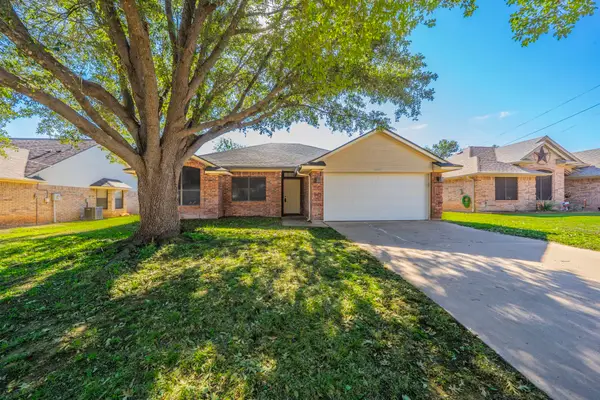 1507 Sunflower Lane, Granbury, TX 76048