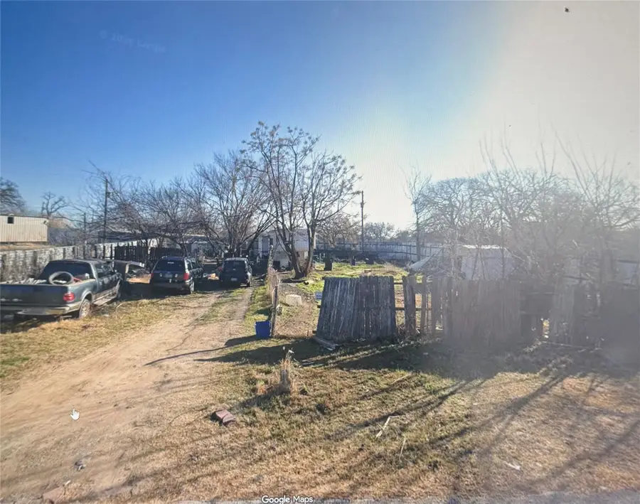 1119 Scotland Avenue, Azle, TX 76020 - #2