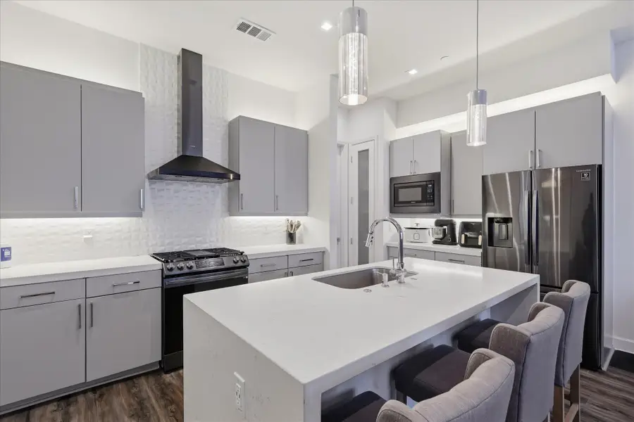 1813 Park Avenue #106, Dallas, TX 75215 - #3