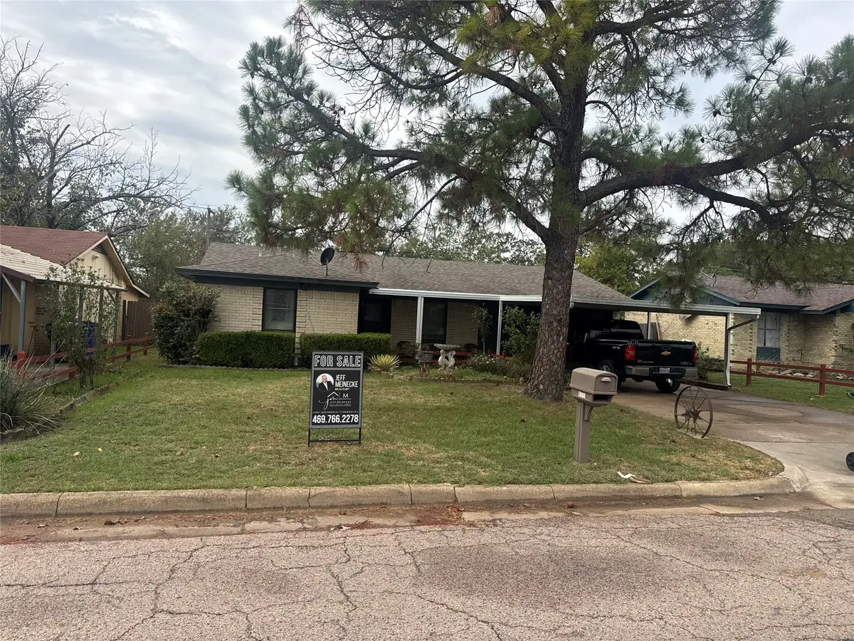 4803 Navajo Drive, Balch Springs, TX 75180 - #1