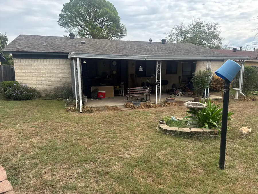 4803 Navajo Drive, Balch Springs, TX 75180 - #3