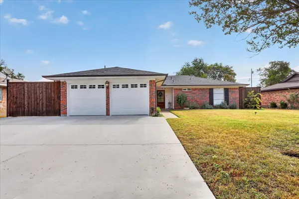 714 Hill City Drive, Duncanville, TX 75116