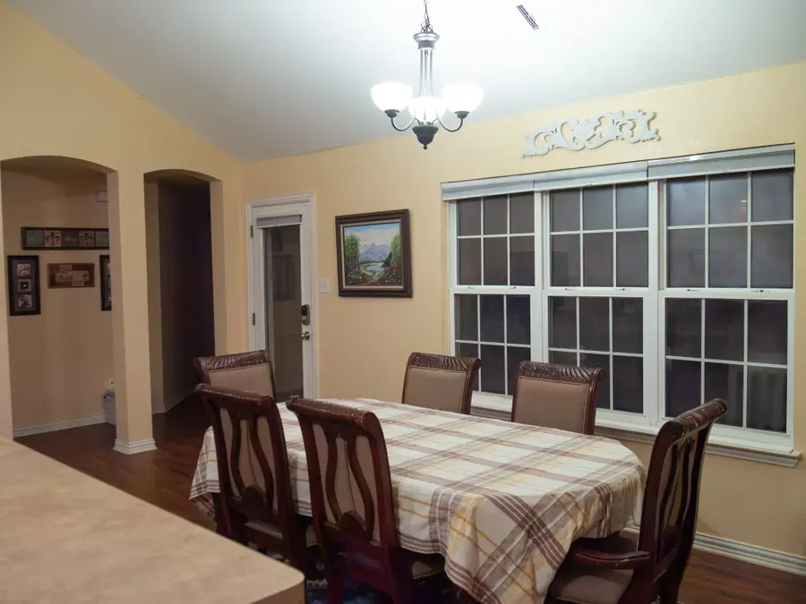 1009 Stuart Road, Denton, TX 76209 - #3