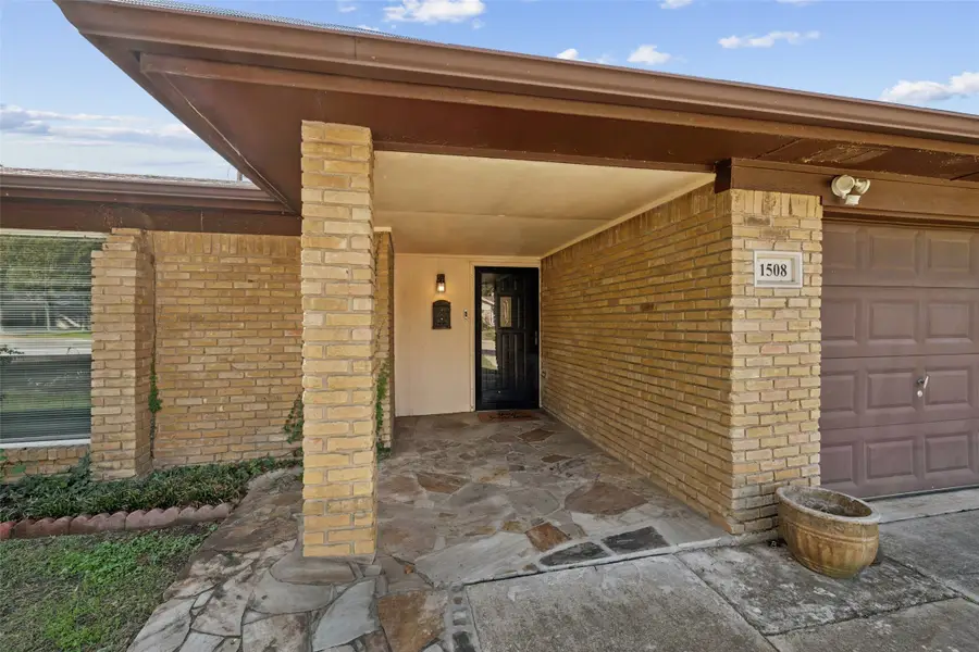1508 Strawberry Circle, Irving, TX 75060 - #3
