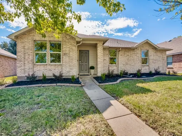 1728 Harvest Crossing Drive, Wylie, TX 75098