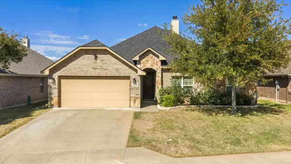 4303 Logan Circle, Granbury, TX 76049