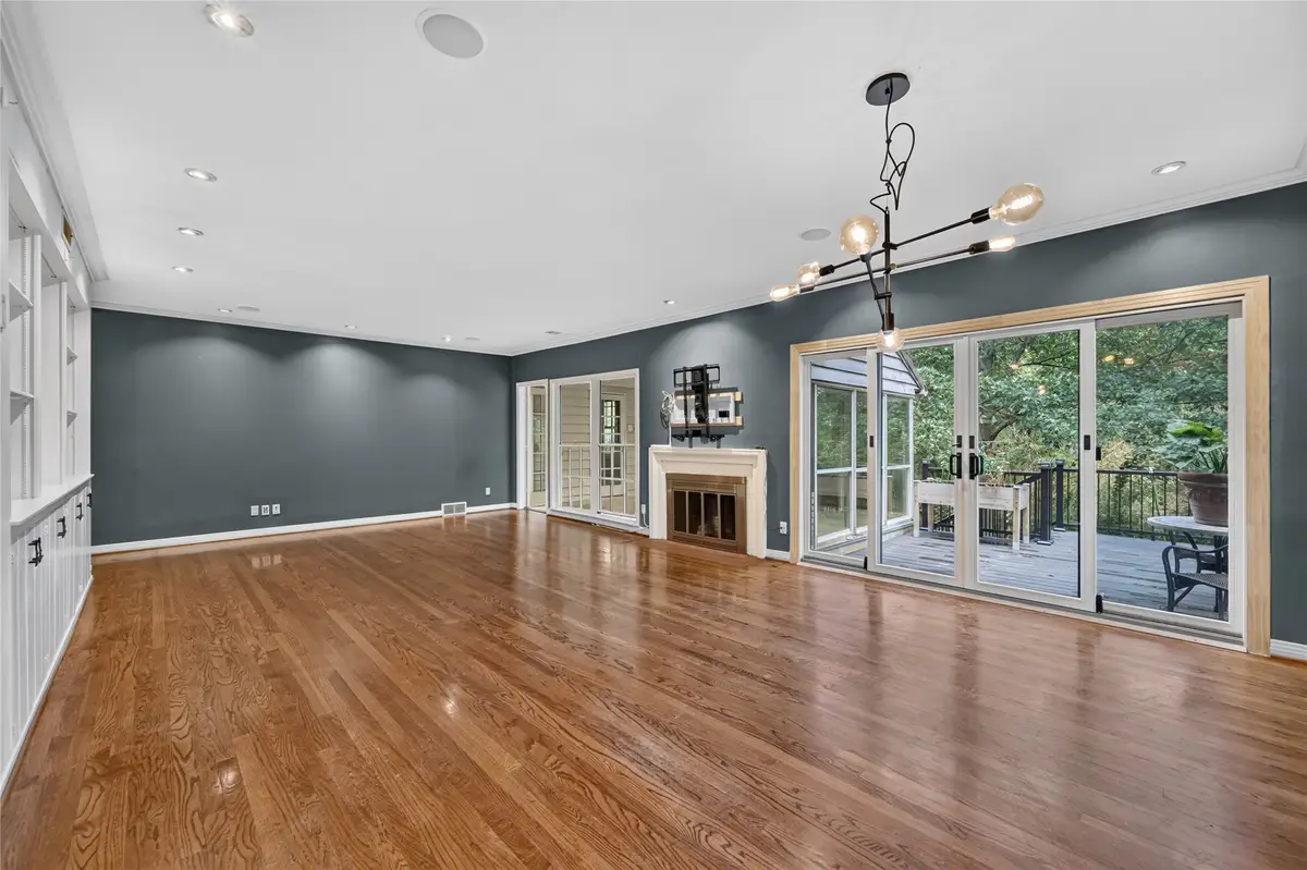 2518 Maple Springs Boulevard, Dallas, TX 75235 - #1