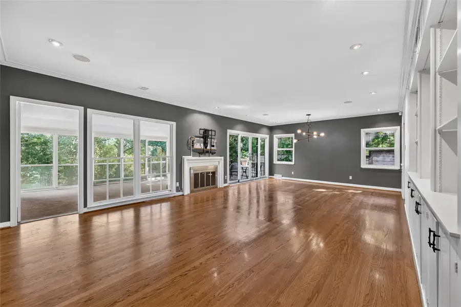 2518 Maple Springs Boulevard, Dallas, TX 75235 - #2