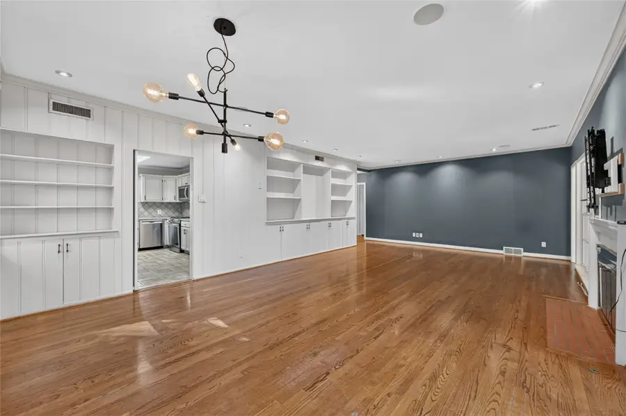 2518 Maple Springs Boulevard, Dallas, TX 75235 - #3