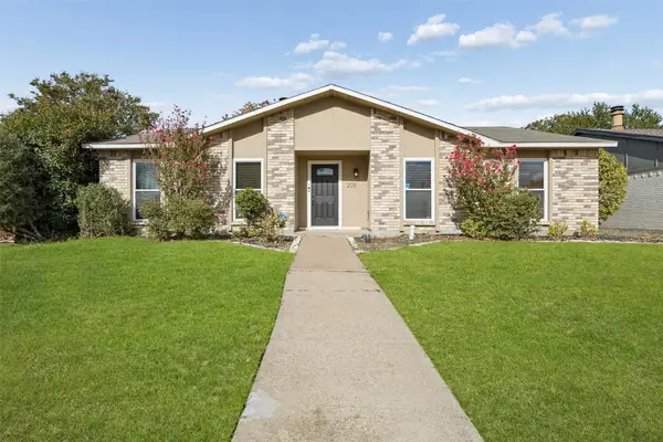 205 Lucinda Drive, Garland, TX 75040