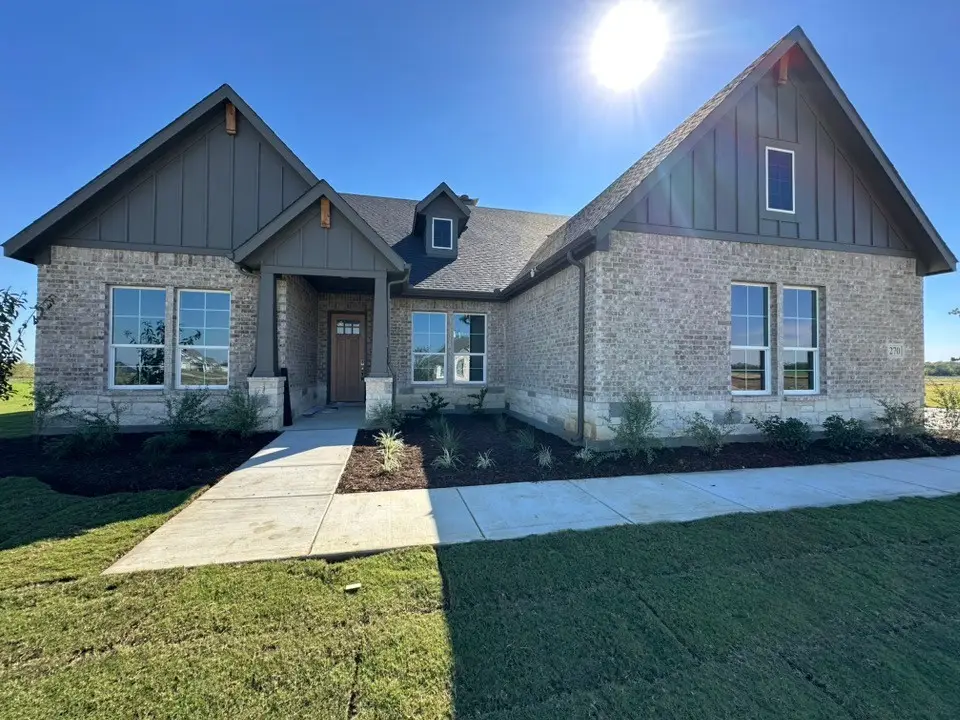270 Horizon Road, Valley View, TX 76272 - #1