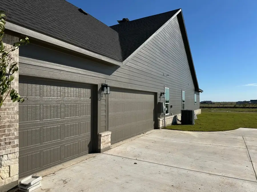 270 Horizon Road, Valley View, TX 76272 - #3