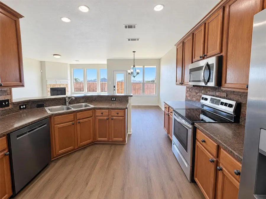 1476 Park Crest Drive, Crowley, TX 76036 - #3