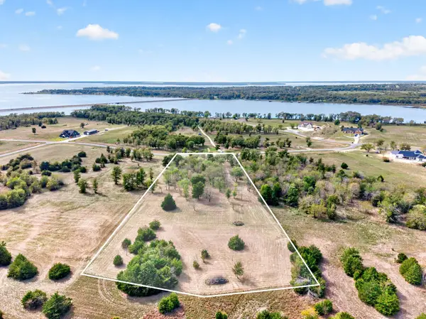 191 Lago Vista Drive, East Tawakoni, TX 75472