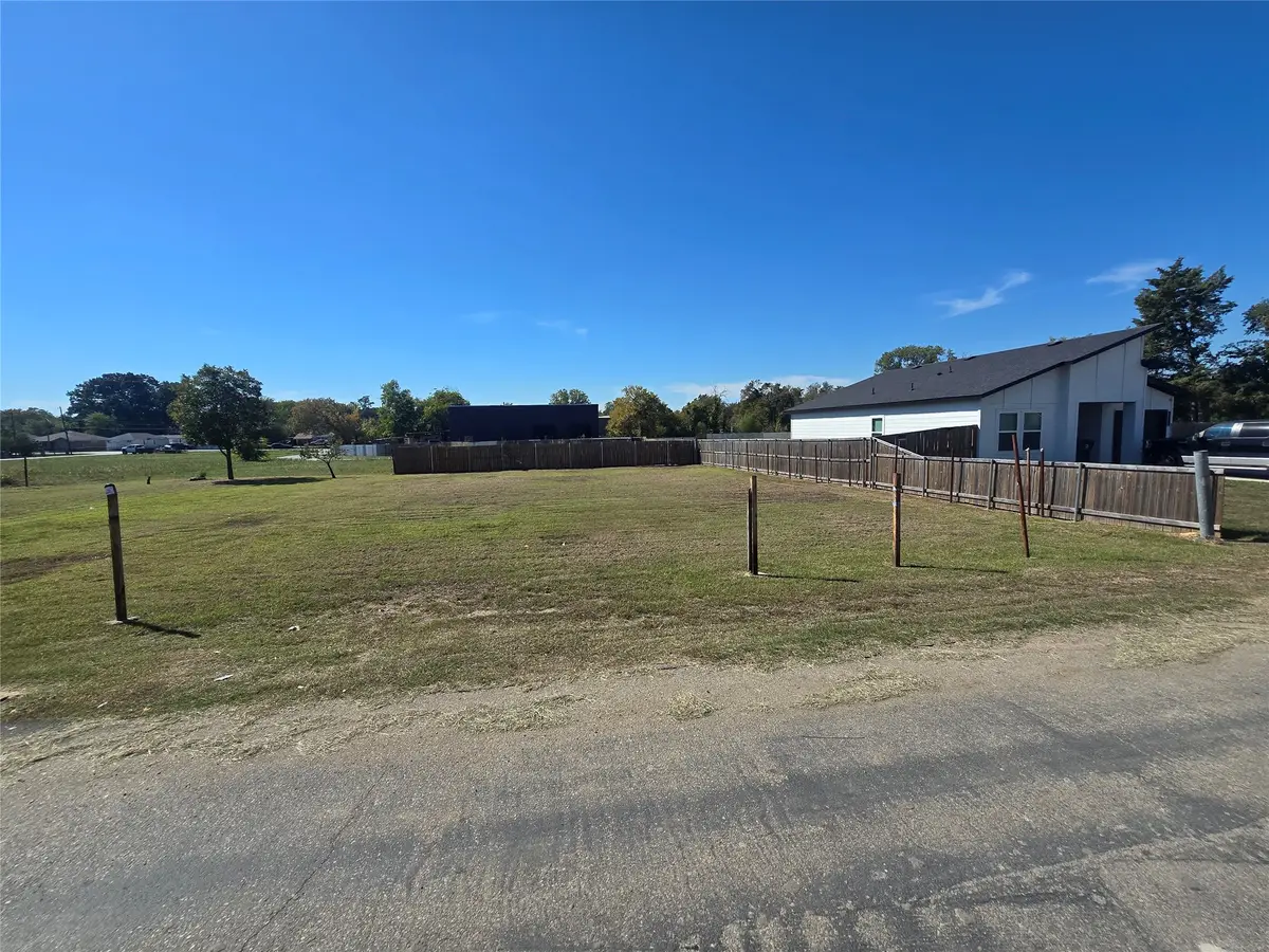 3729 Kolloch Drive, Dallas, TX 75216 - #1