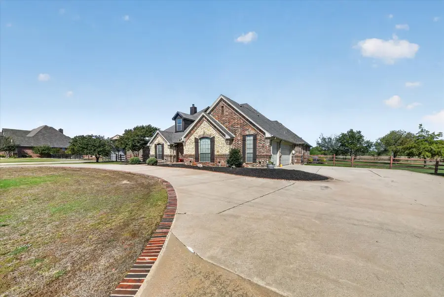 12720 Helen Road, Justin, TX 76247 - #2