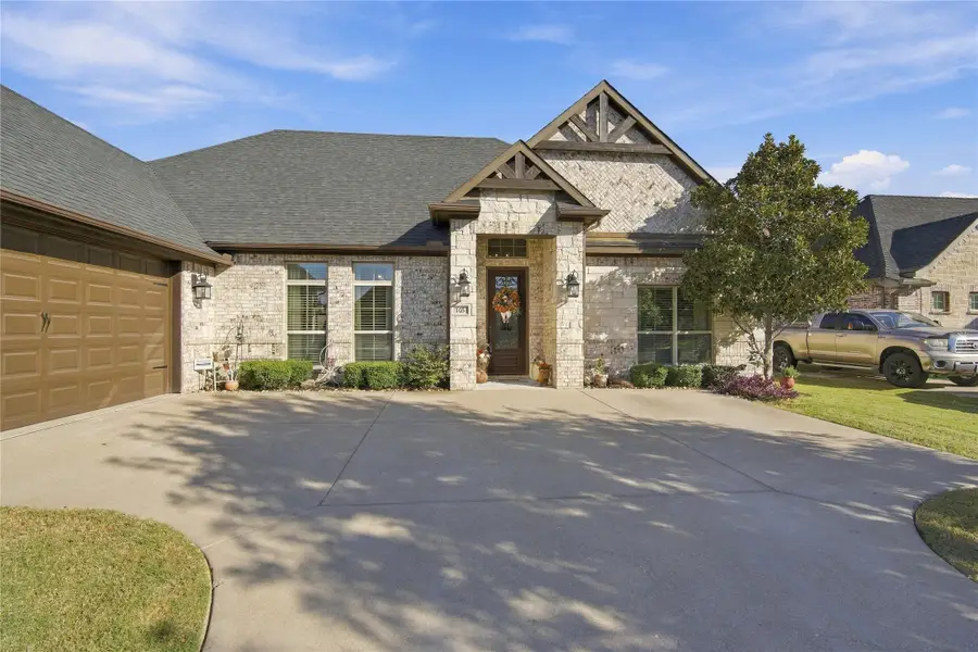 105 Piper Parkway, Waxahachie, TX 75165 - #2
