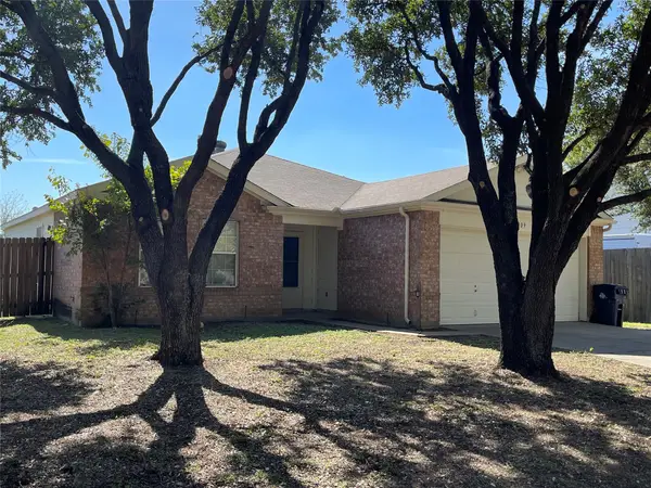 909 Greenbend Drive, Denton, TX 76210