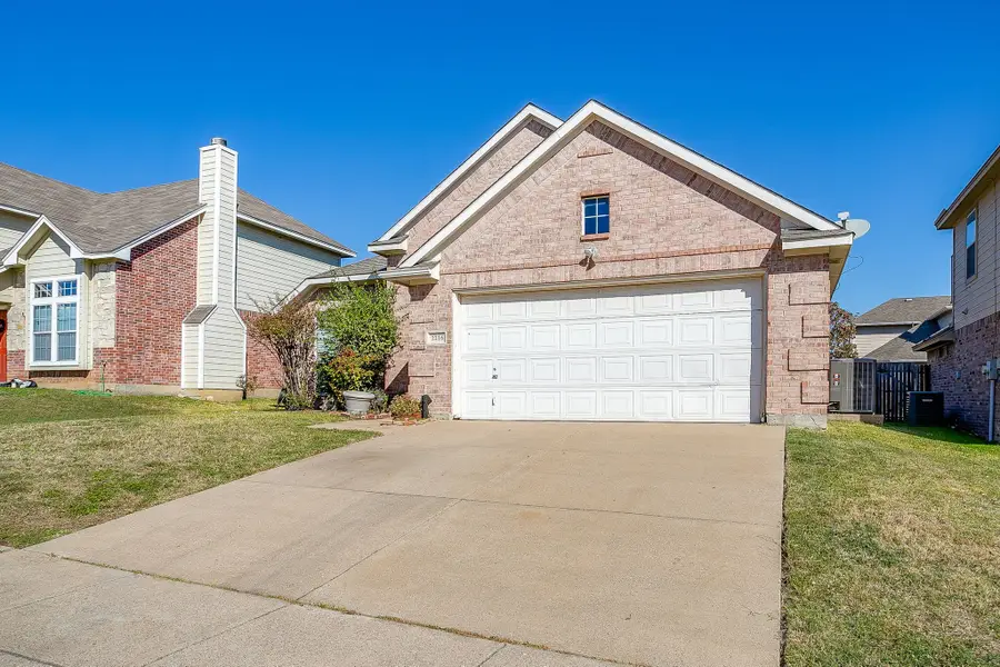 2216 Pacino Drive, Fort Worth, TX 76134 - #2