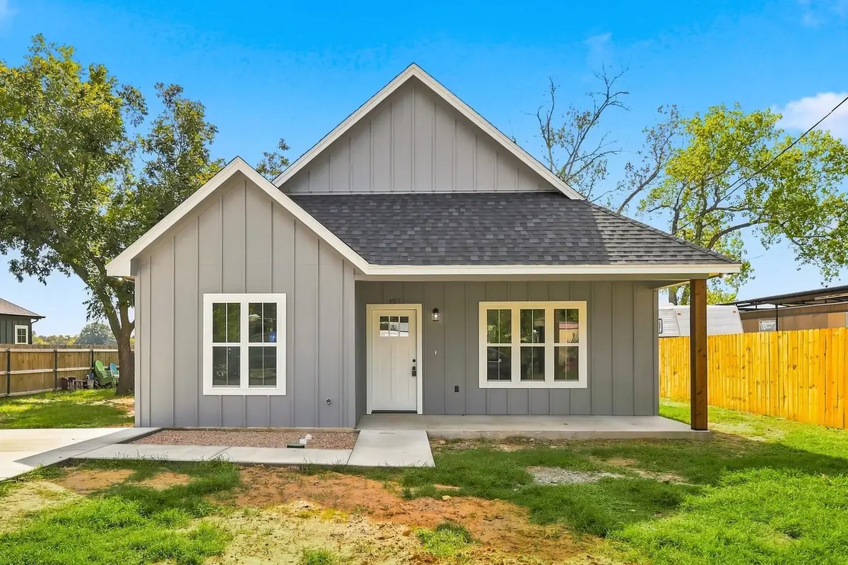 407 Bass Street, Bridgeport, TX 76426 - #1