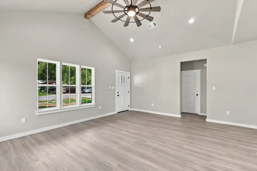 407 Bass Street, Bridgeport, TX 76426 - #2