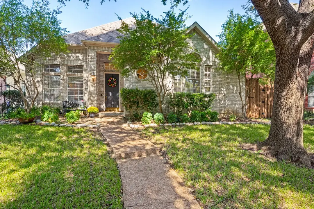 3025 Westminster Drive, Farmers Branch, TX 75234 - #1