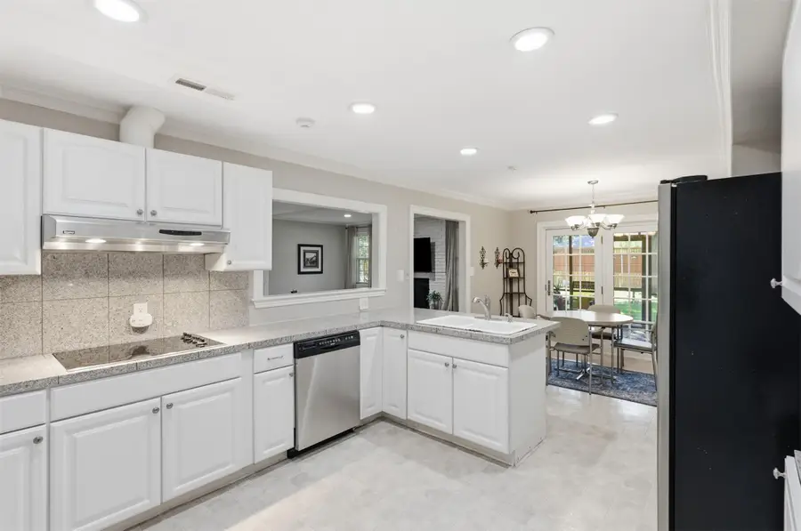7806 Woodstone Lane, Dallas, TX 75248 - #3