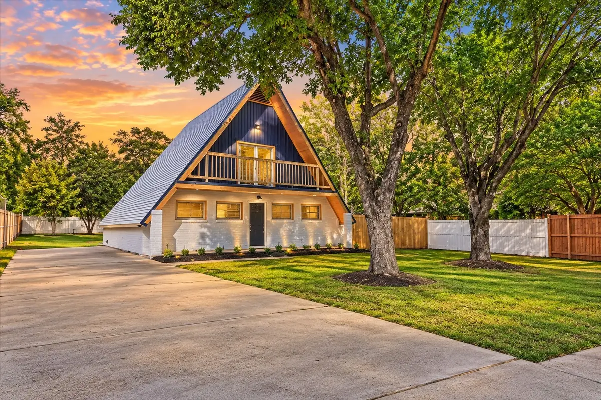 621 Turtledove Lane, Grapevine, TX 76051 - #1