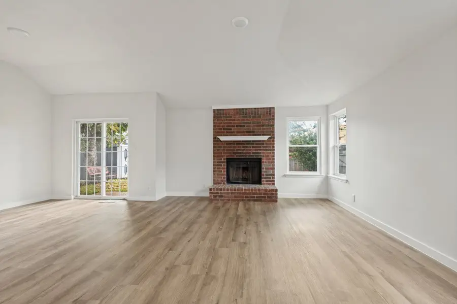 5814 Fox Hunt Drive, Arlington, TX 76017 - #2