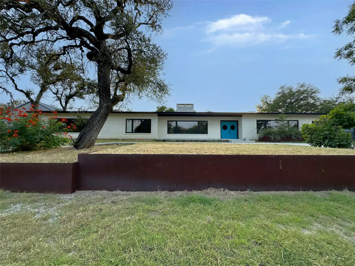 204 S Race Street, Lampasas, TX 76550 - #1