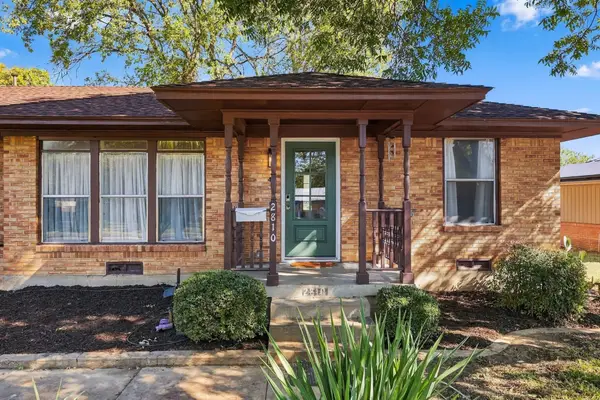 2810 Bonnie View Road, Dallas, TX 75216