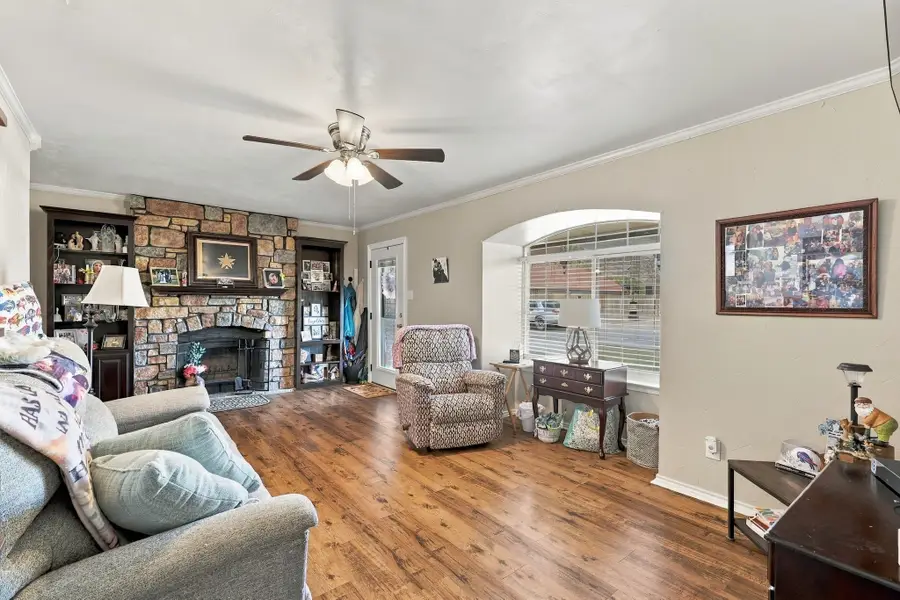 114 Brookshear Drive, Whitesboro, TX 76273 - #3