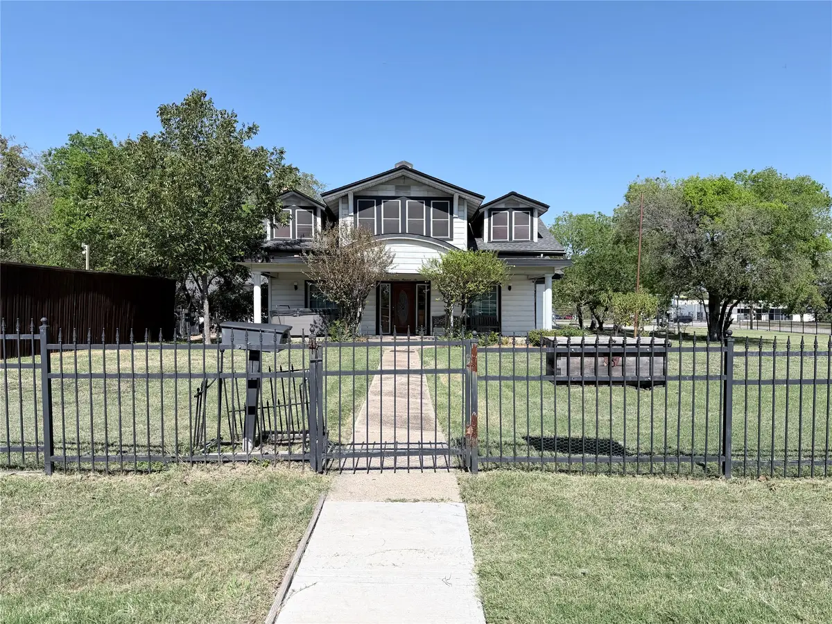 1902 Fort Worth Street, Grand Prairie, TX 75050 - #1