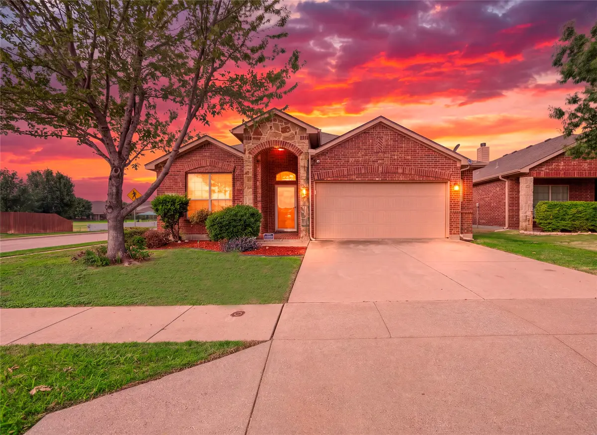 10901 Hawks Landing Road, Haslet, TX 76052 - #1