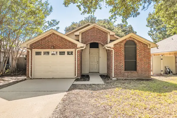 1521 Eastview Street, Fort Worth, TX 76134