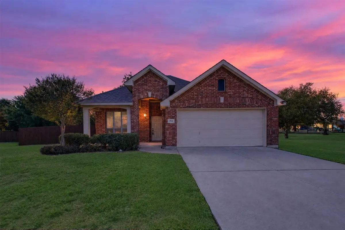 701 Abbey Lane, Midlothian, TX 76065 - #1
