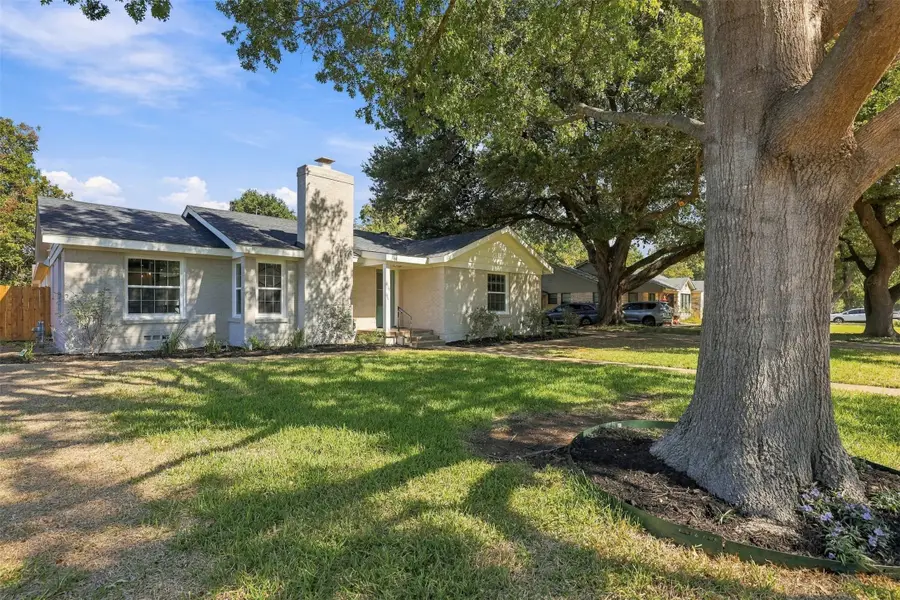 3736 W Biddison Street, Fort Worth, TX 76109 - #3