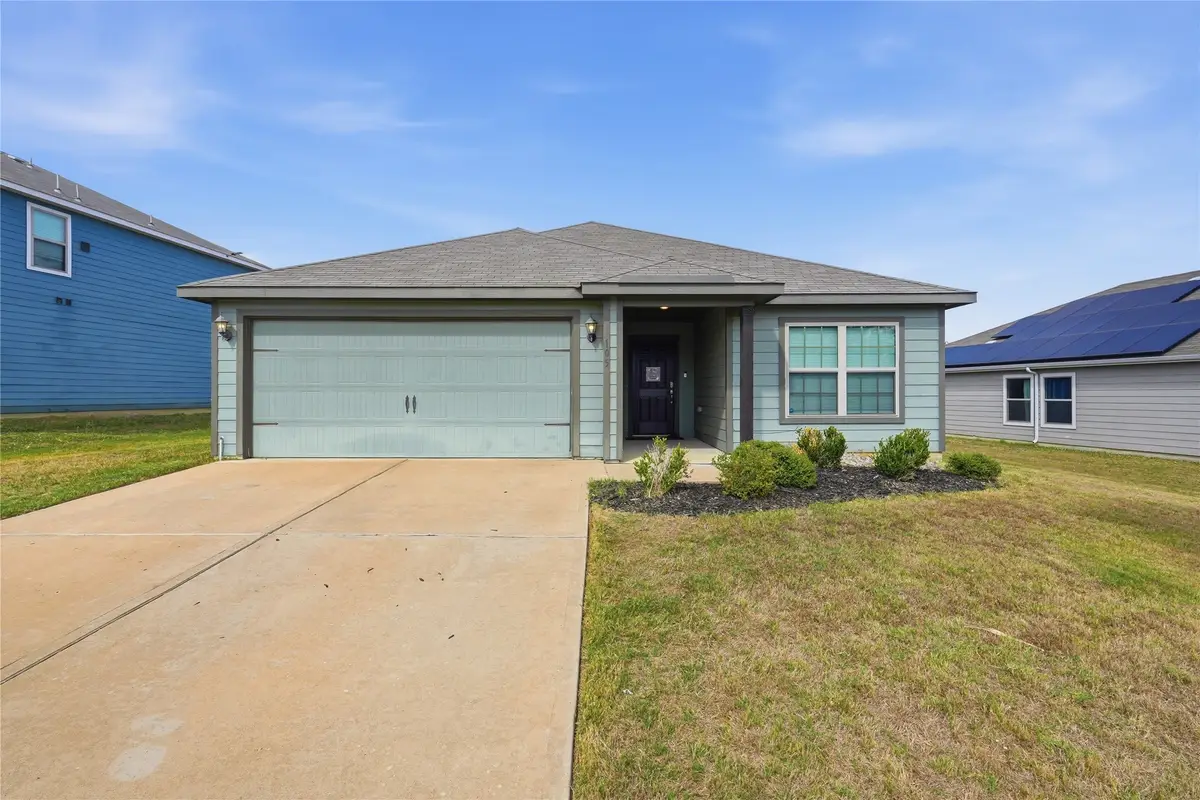 105 Clark Street, Venus, TX 76084 - #1