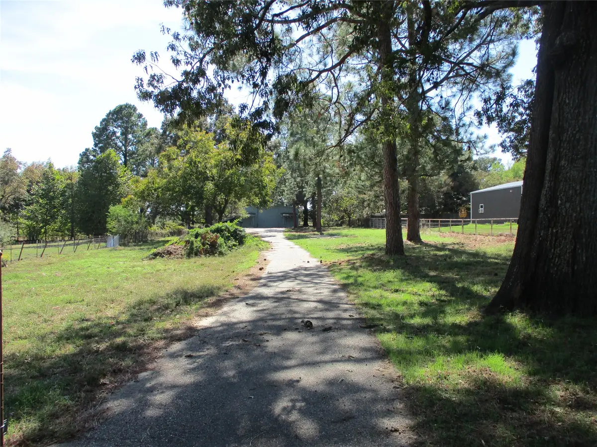 2136 N State Highway 19, Emory, TX 75440 - #1