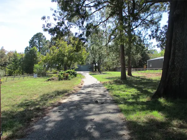 2136 N State Highway 19, Emory, TX 75440