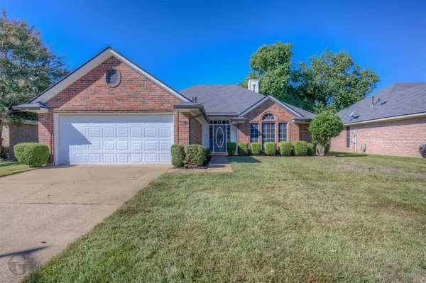 6018 Sandalwood Drive, Bossier City, LA 71111
