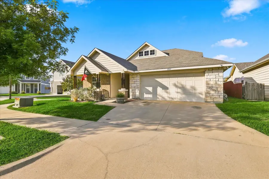 2924 Englefield Green, Denton, TX 76207 - #3